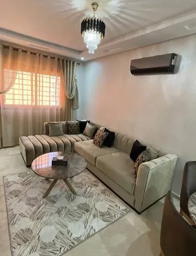 Luxueux Condo - Down Town